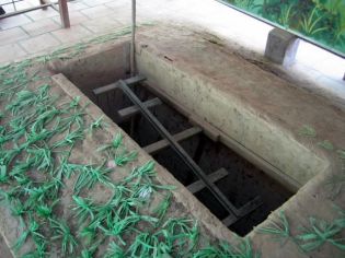 System for opening the trapdoor.